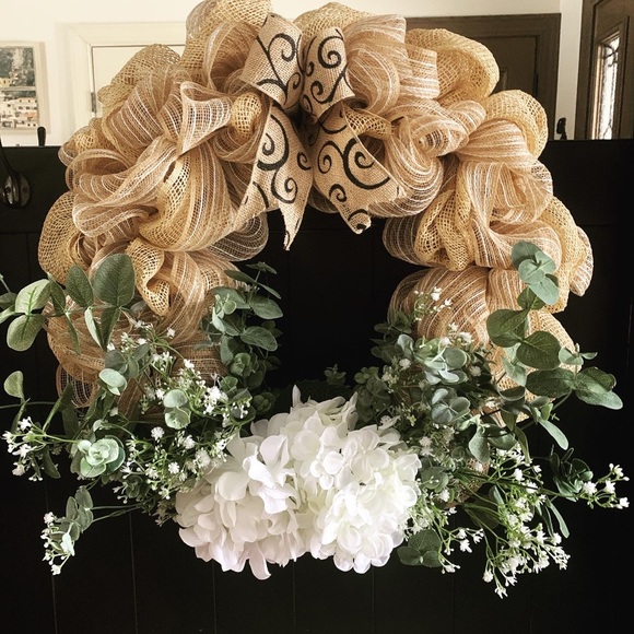 Beautiful Wreaths - Picture 10 of 10